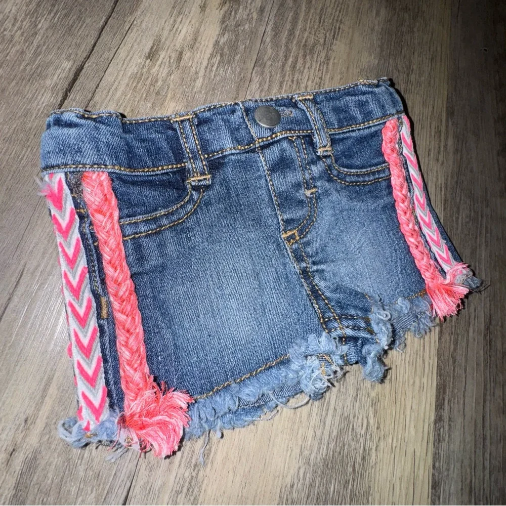 🎀3/$23🎀 Okie Dokie Denim Shorts with Pink Details